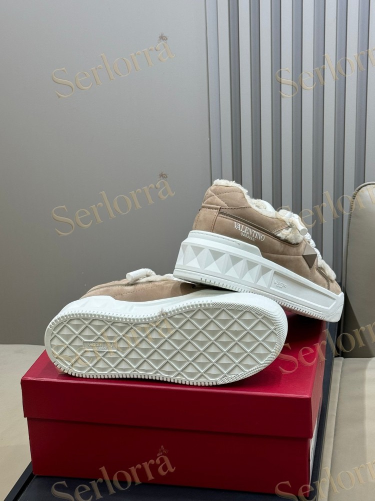 VALENTINO GARAVANI ONE STUD XL LEATHER AND SHEARLING PLATFORM SNEAKERS