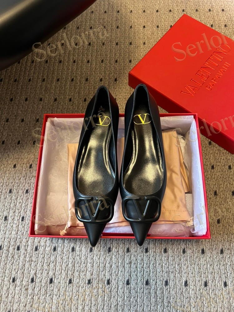 VALENTINO GARAVANI VLOGO POINT-TOE FLATS