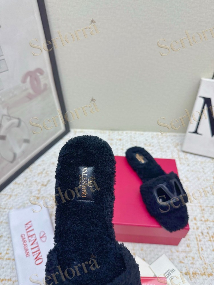 VALENTINO GARAVANI VLOGO TEDDY SLIDE SANDALS