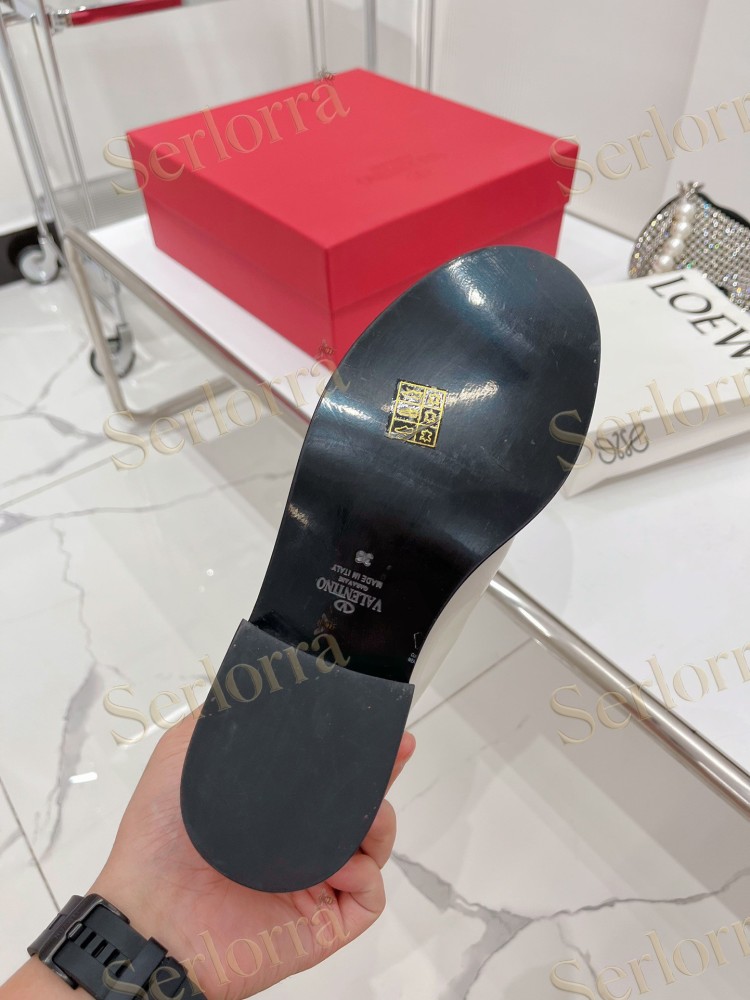 VALENTINO GARAVANI VLOGO  BOOTS