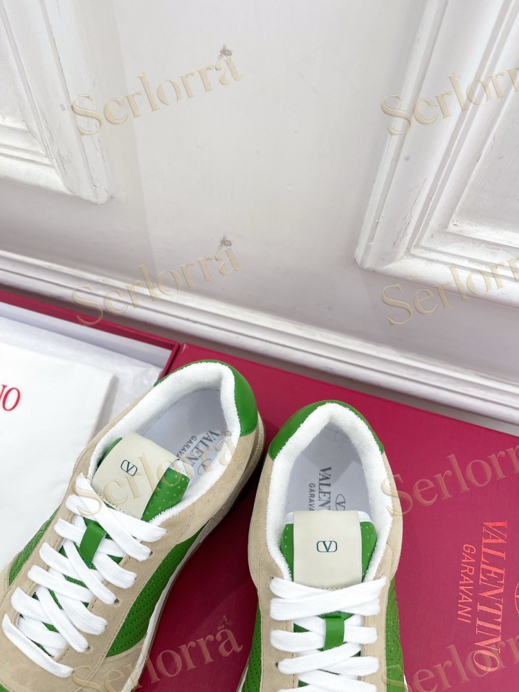 VALENTINO GARAVANI SPARRY LOW-TOP SNEAKERS