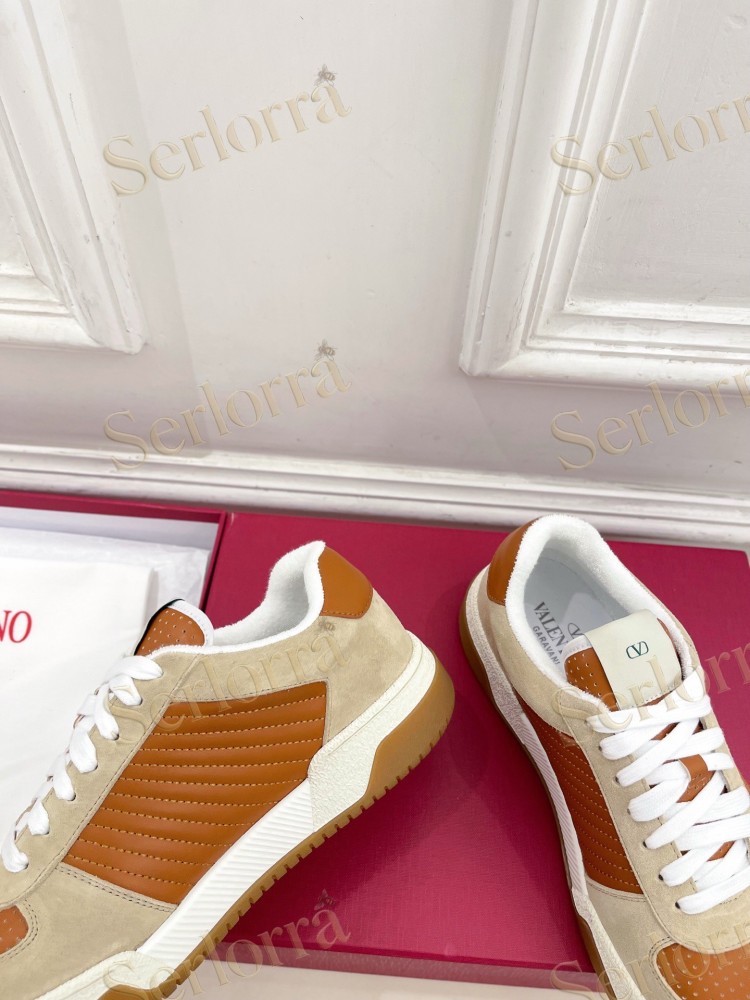 VALENTINO GARAVANI SPARRY LOW-TOP SNEAKERS