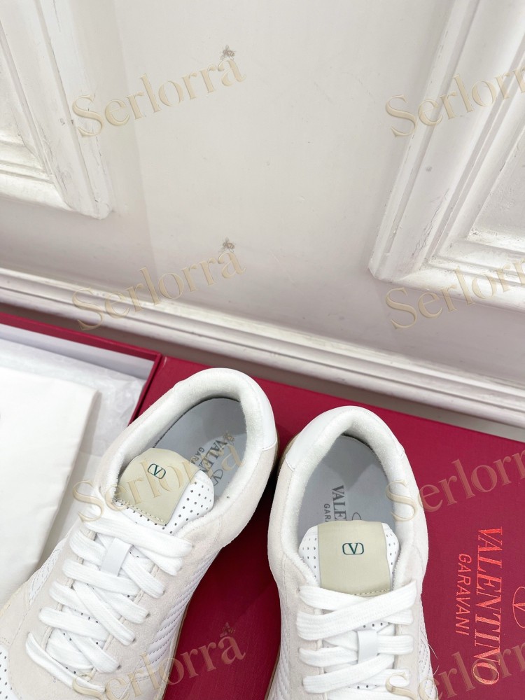 VALENTINO GARAVANI SPARRY LOW-TOP SNEAKERS