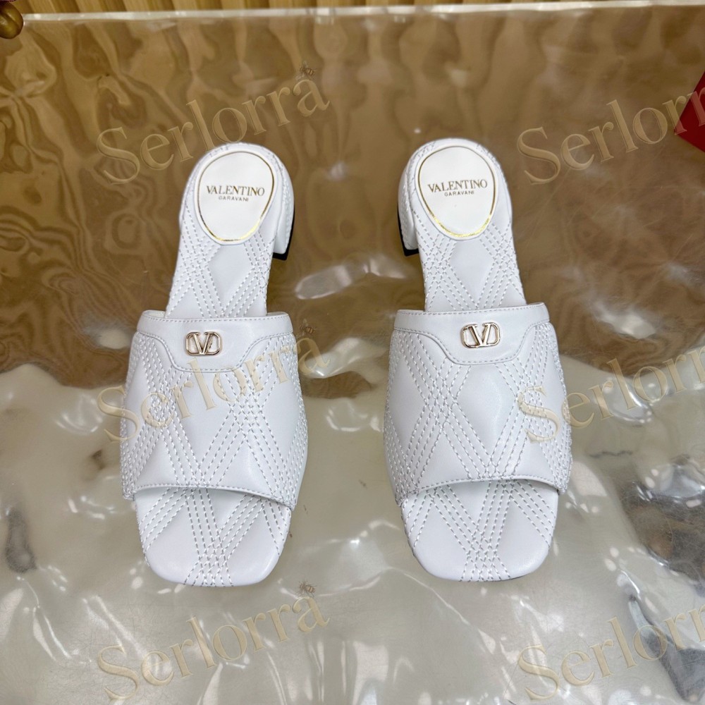 VALENTINO GARAVANI VLOGO QUILTED LEATHER SLIDE SANDALS