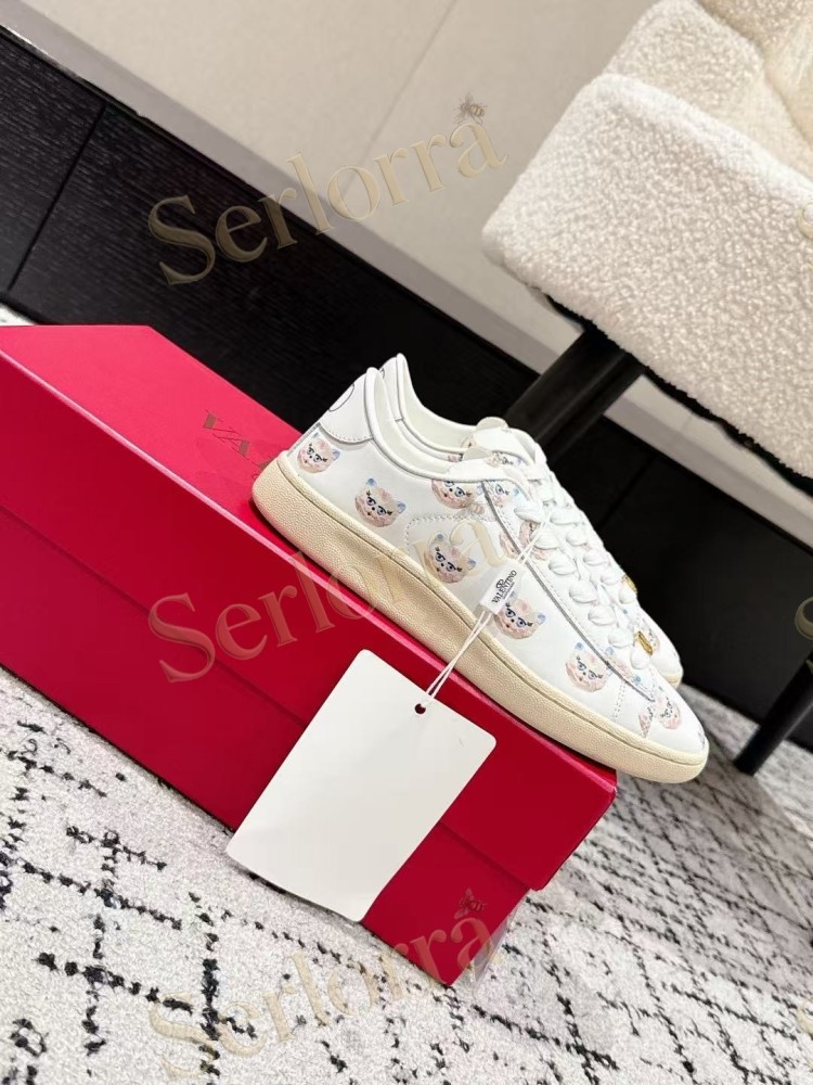 VALENTINO GARAVANI VLOGO PRINT LEATHER LOW-TOP SNEAKERS
