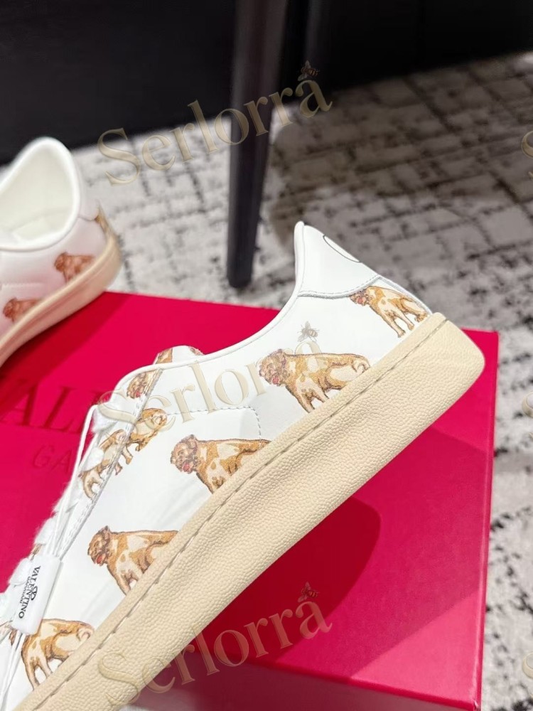 VALENTINO GARAVANI VLOGO PRINT LEATHER LOW-TOP SNEAKERS
