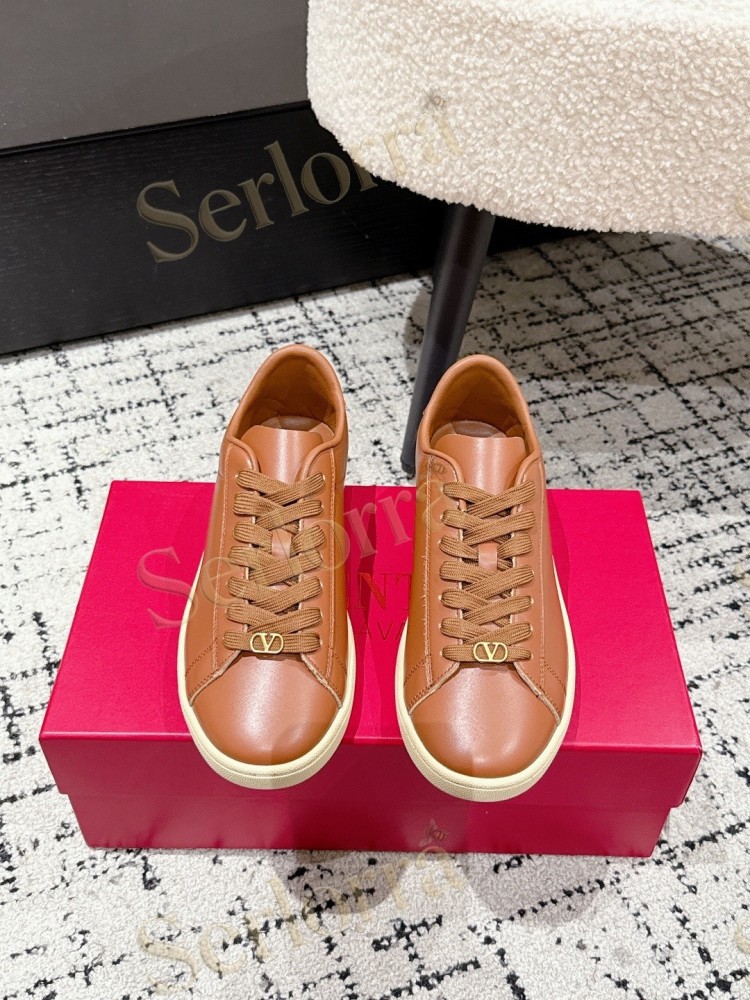 VALENTINO GARAVANI VLOGO LOW-TOP SNEAKERS