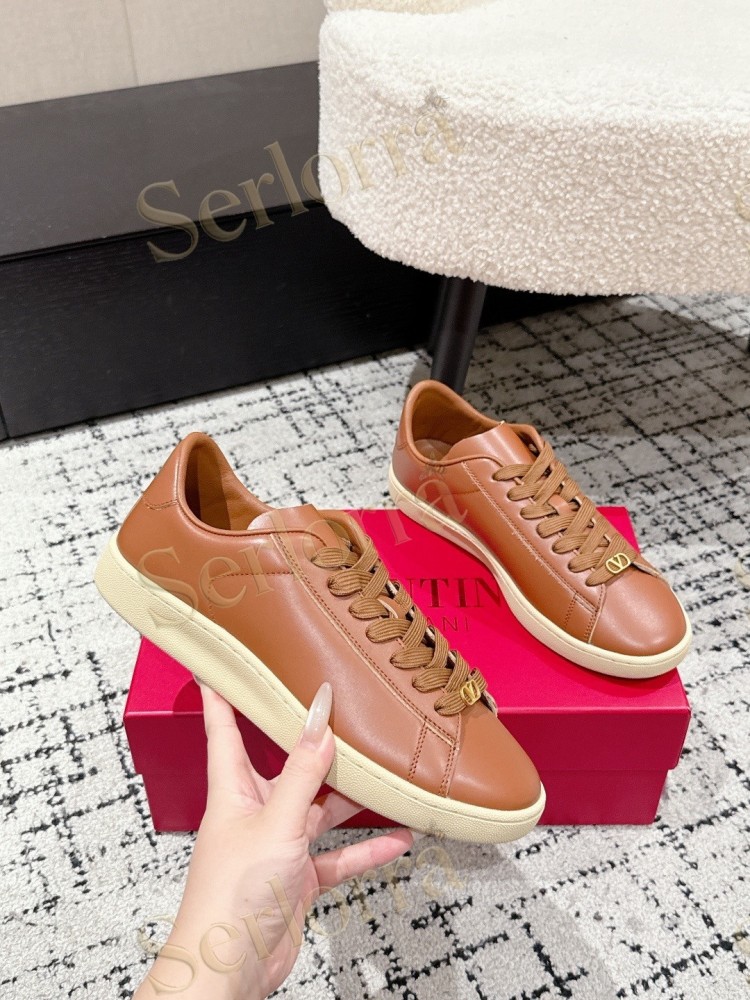 VALENTINO GARAVANI VLOGO LOW-TOP SNEAKERS