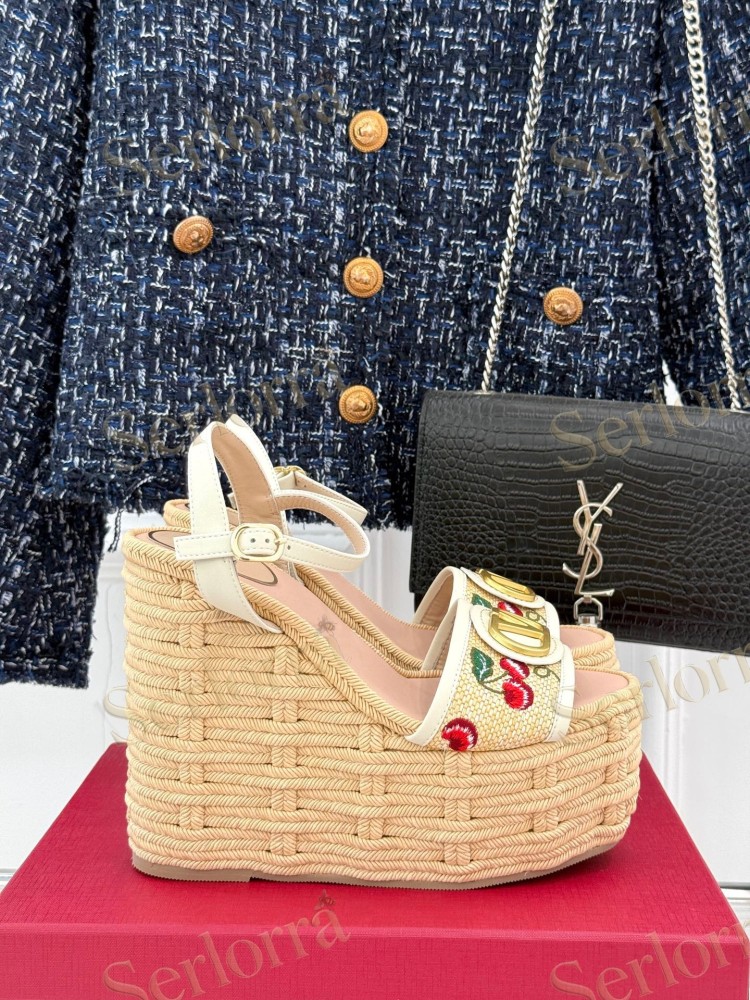 VALENTINO GARAVANI VLOGO WEDGE ESPADRILLE SANDALS