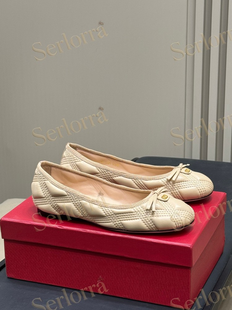 VALENTINO GARAVANI VLOGO QUILTED BALLERINA FLATS