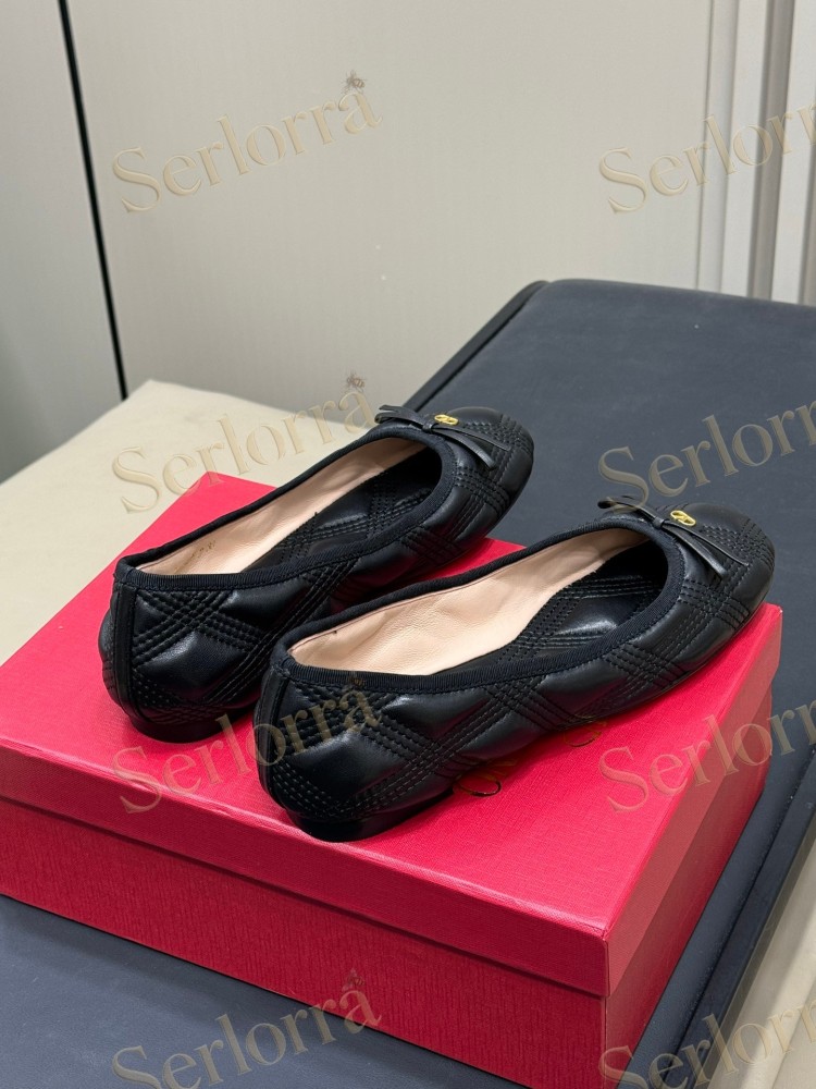 VALENTINO GARAVANI VLOGO QUILTED BALLERINA FLATS