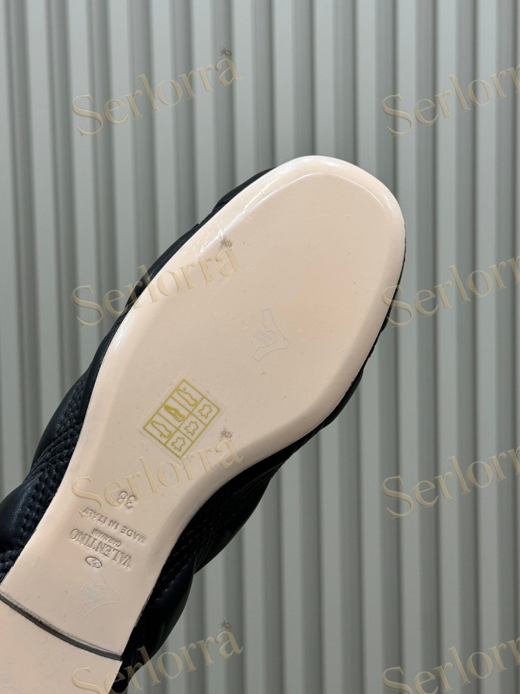VALENTINO GARAVANI VLOGO QUILTED BALLERINA FLATS