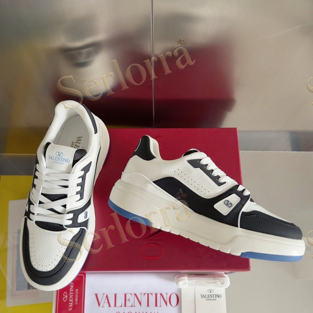 VALENTINO GARAVANI VLOGO LOW-TOP SNEAKERS