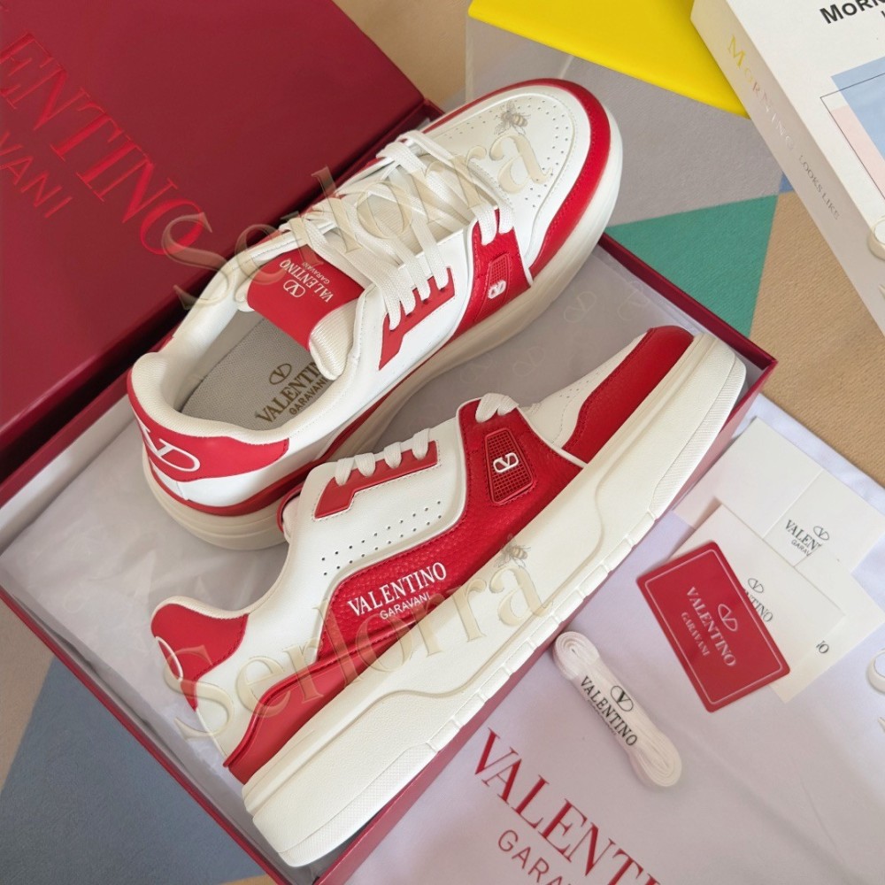 VALENTINO GARAVANI VLOGO LOW-TOP SNEAKERS