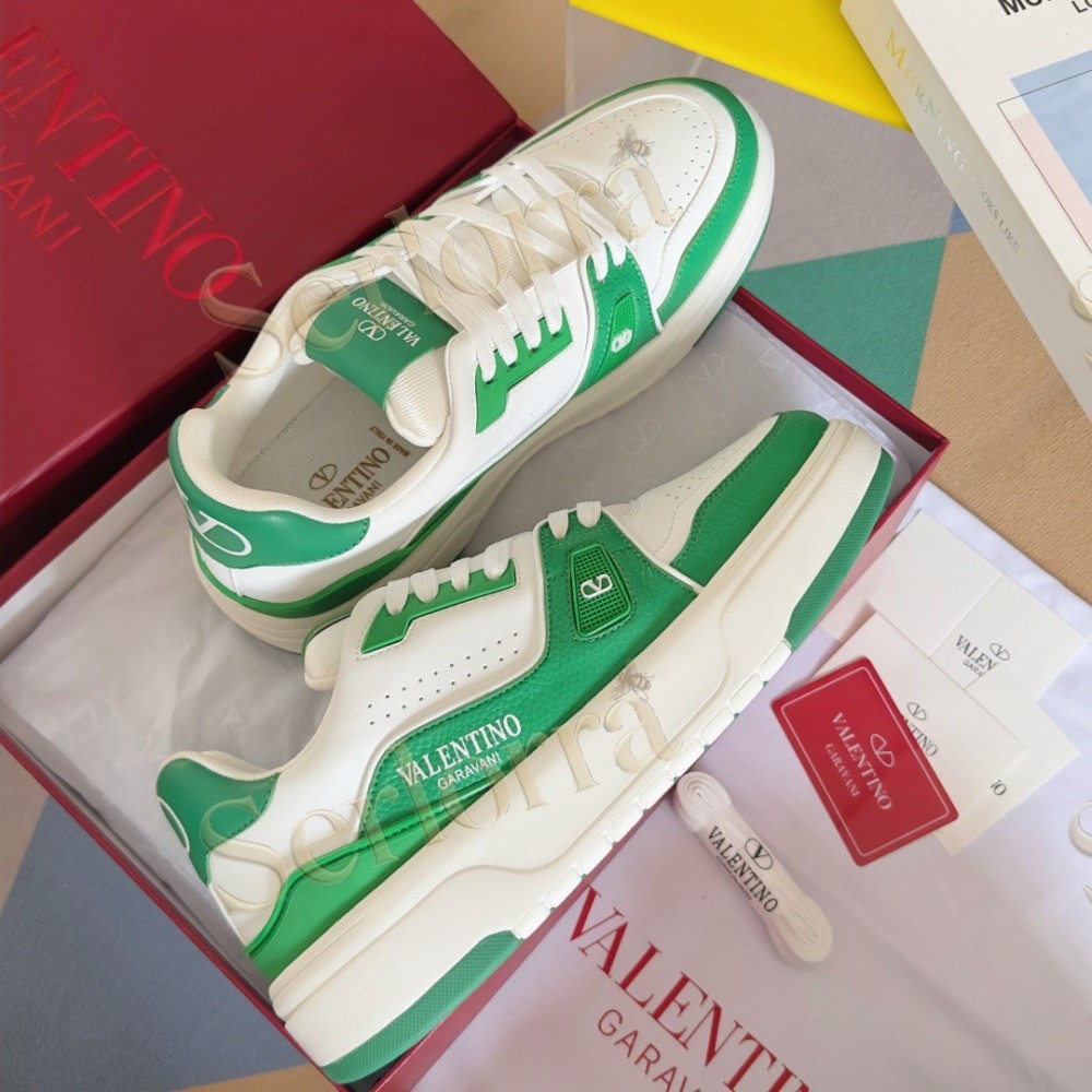 VALENTINO GARAVANI VLOGO LOW-TOP SNEAKERS