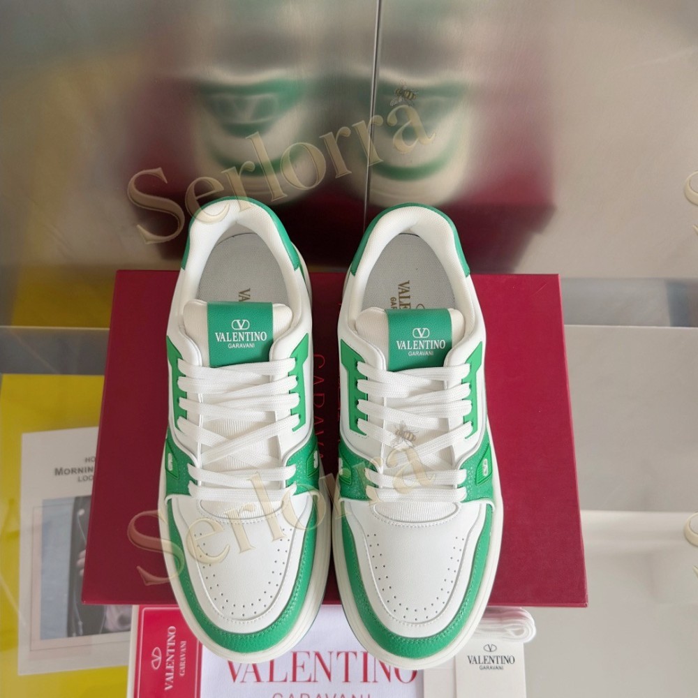 VALENTINO GARAVANI VLOGO LOW-TOP SNEAKERS