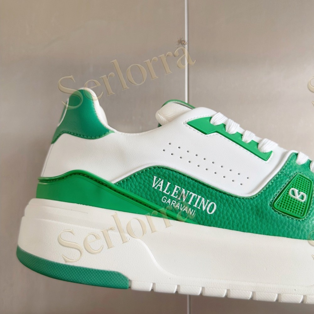 VALENTINO GARAVANI VLOGO LOW-TOP SNEAKERS