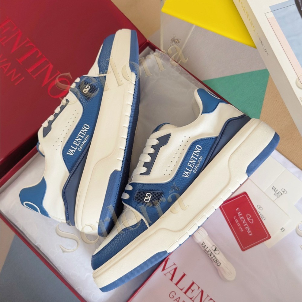 VALENTINO GARAVANI VLOGO LOW-TOP SNEAKERS