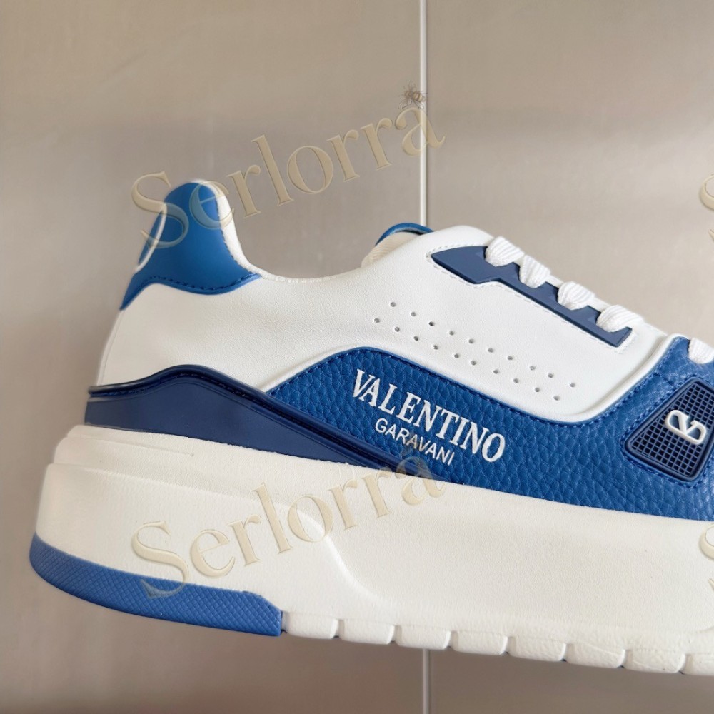 VALENTINO GARAVANI VLOGO LOW-TOP SNEAKERS