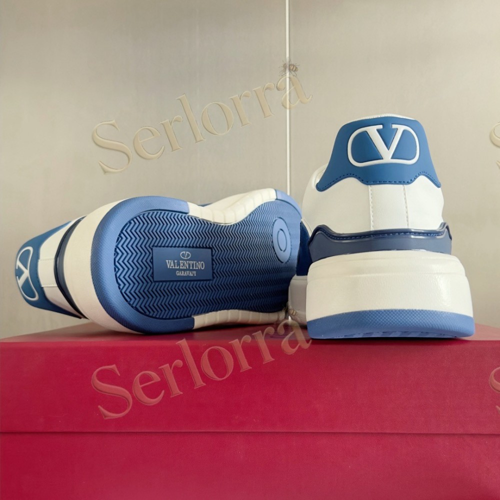 VALENTINO GARAVANI VLOGO LOW-TOP SNEAKERS
