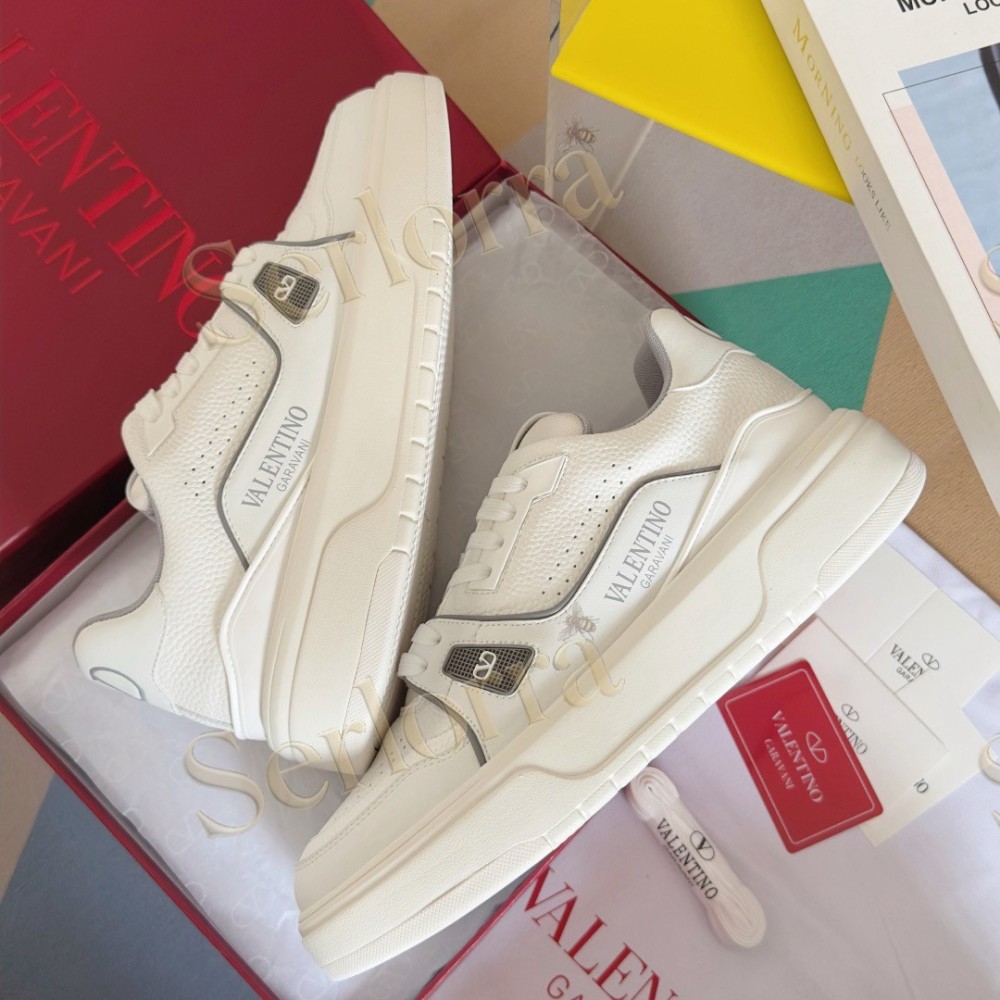 VALENTINO GARAVANI VLOGO LOW-TOP SNEAKERS