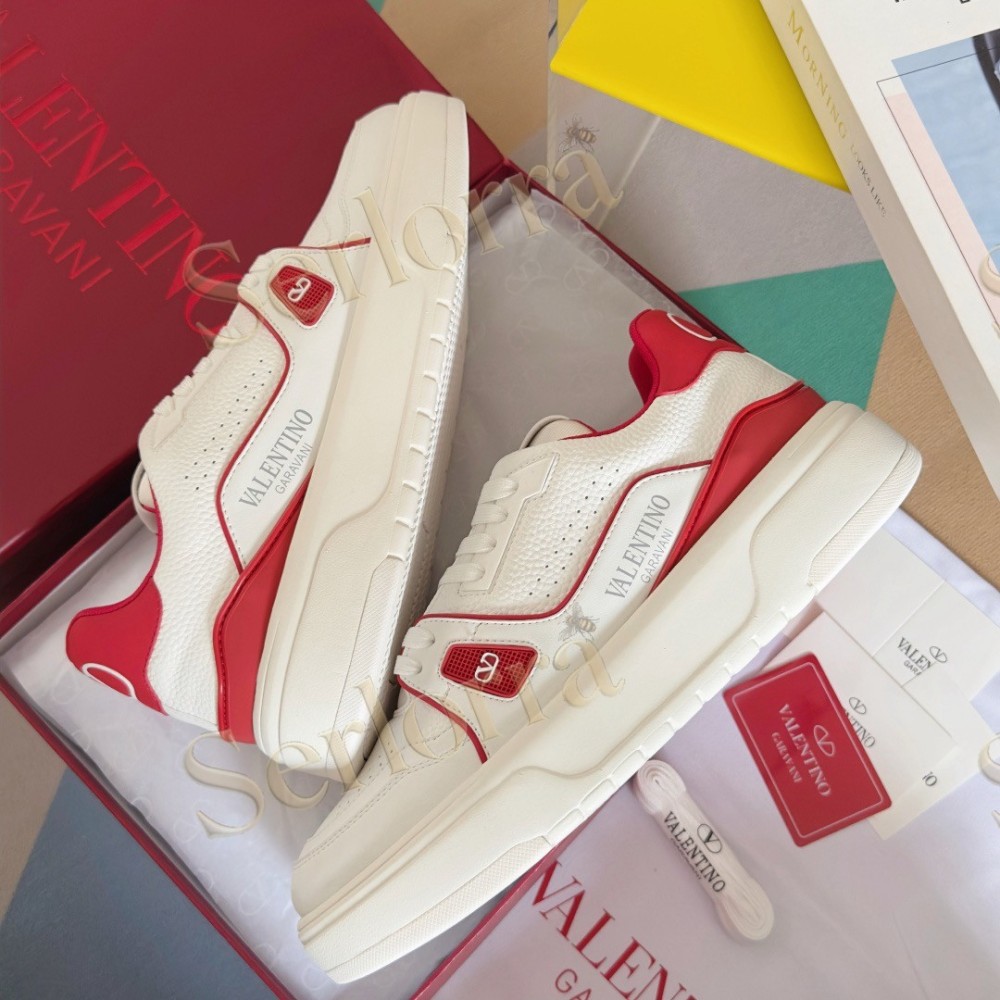 VALENTINO GARAVANI VLOGO LOW-TOP SNEAKERS