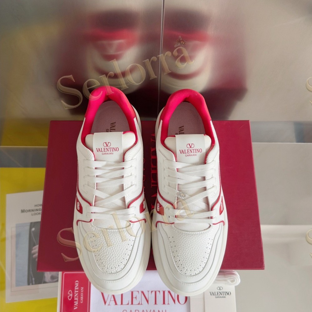 VALENTINO GARAVANI VLOGO LOW-TOP SNEAKERS