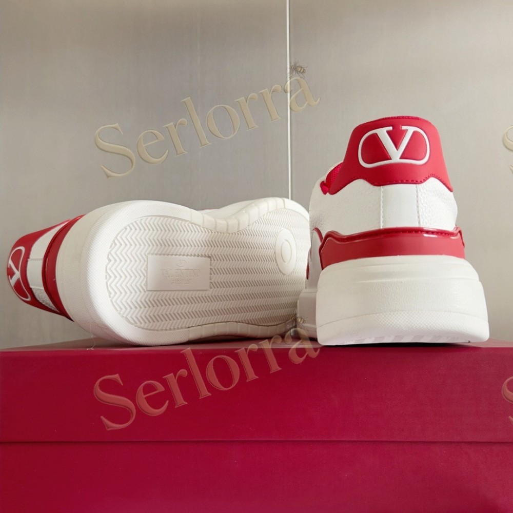 VALENTINO GARAVANI VLOGO LOW-TOP SNEAKERS