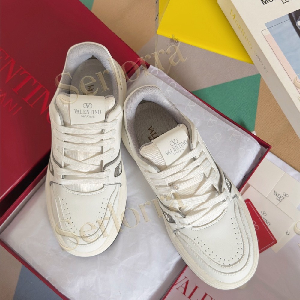 VALENTINO GARAVANI VLOGO LOW-TOP SNEAKERS