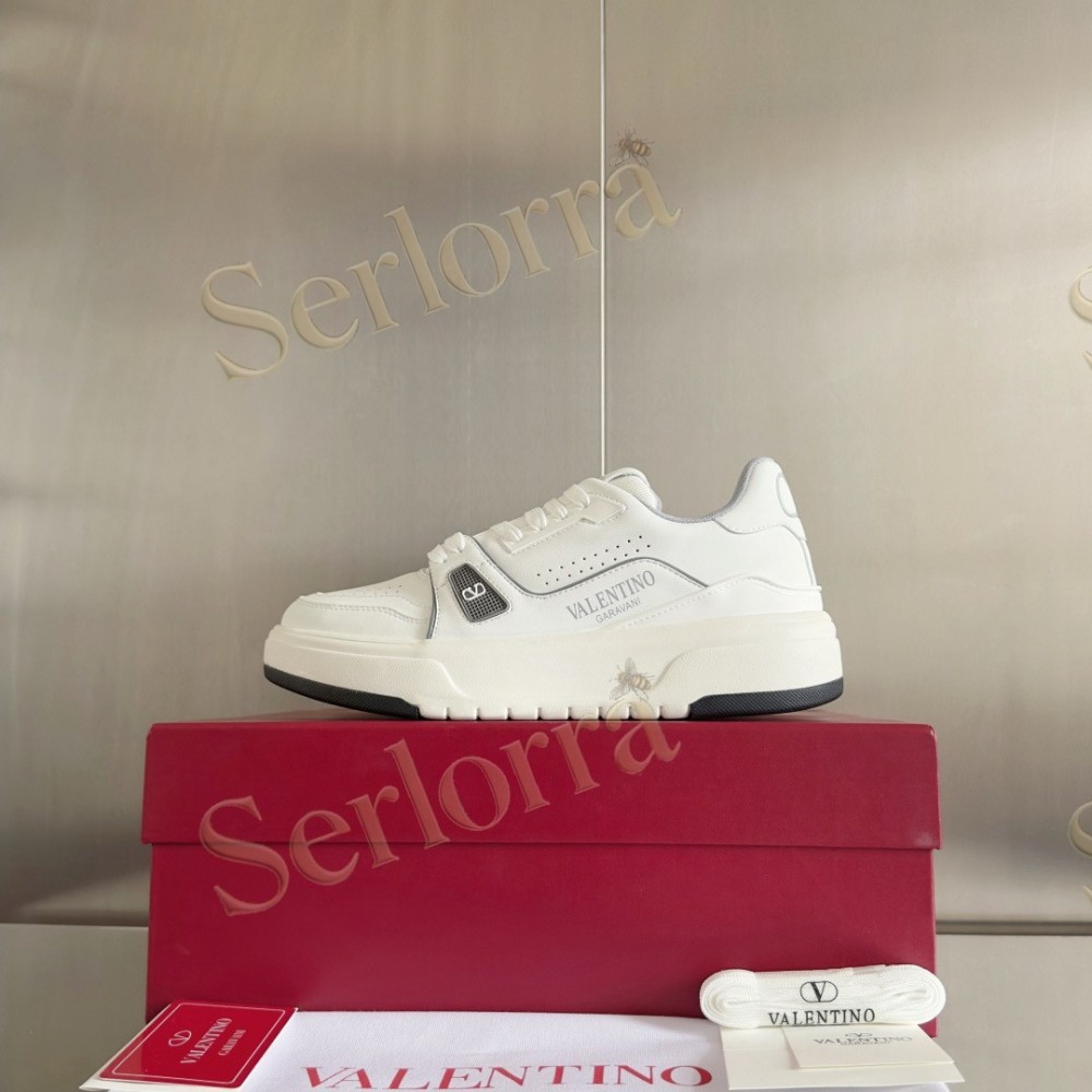 VALENTINO GARAVANI VLOGO LOW-TOP SNEAKERS