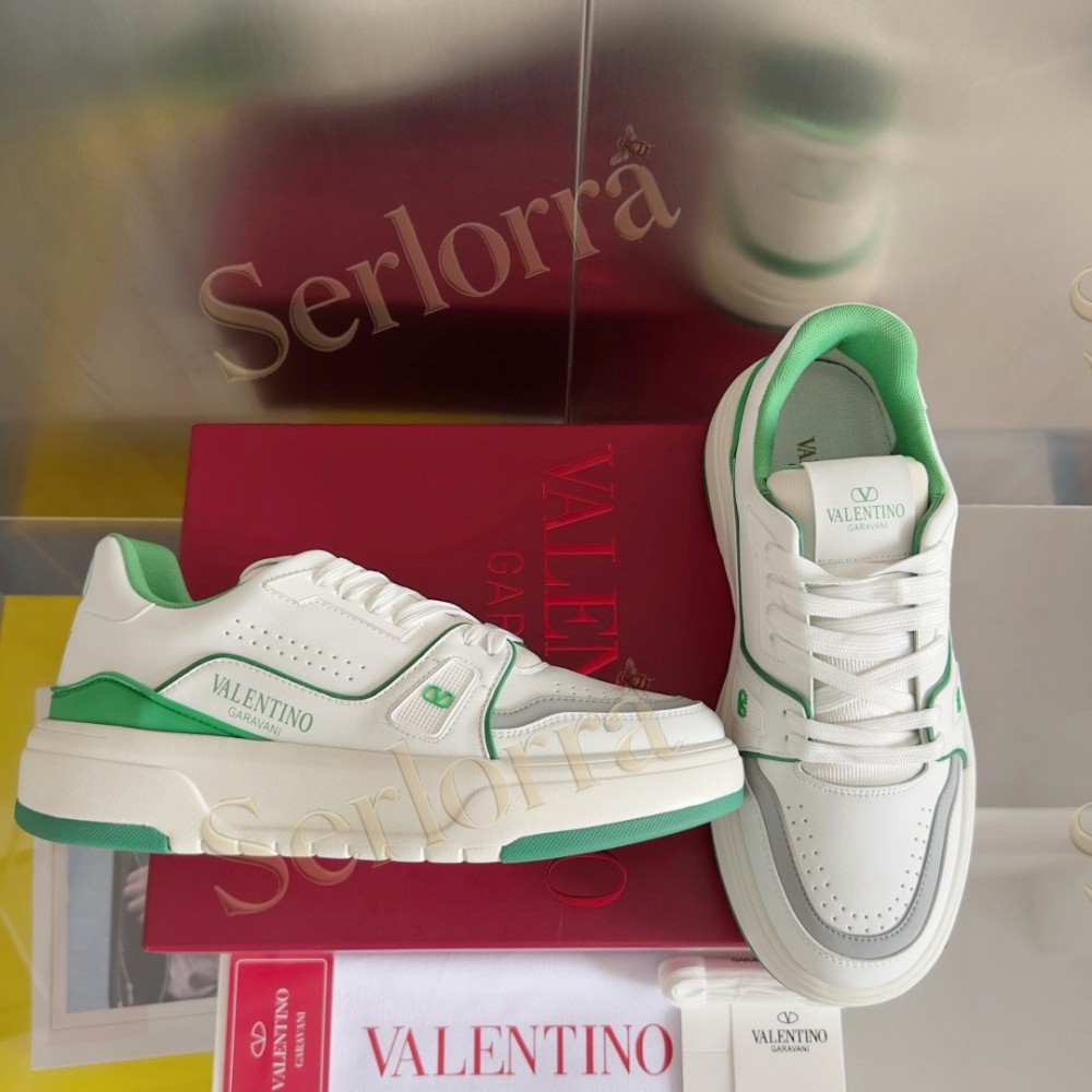 VALENTINO GARAVANI VLOGO LOW-TOP SNEAKERS
