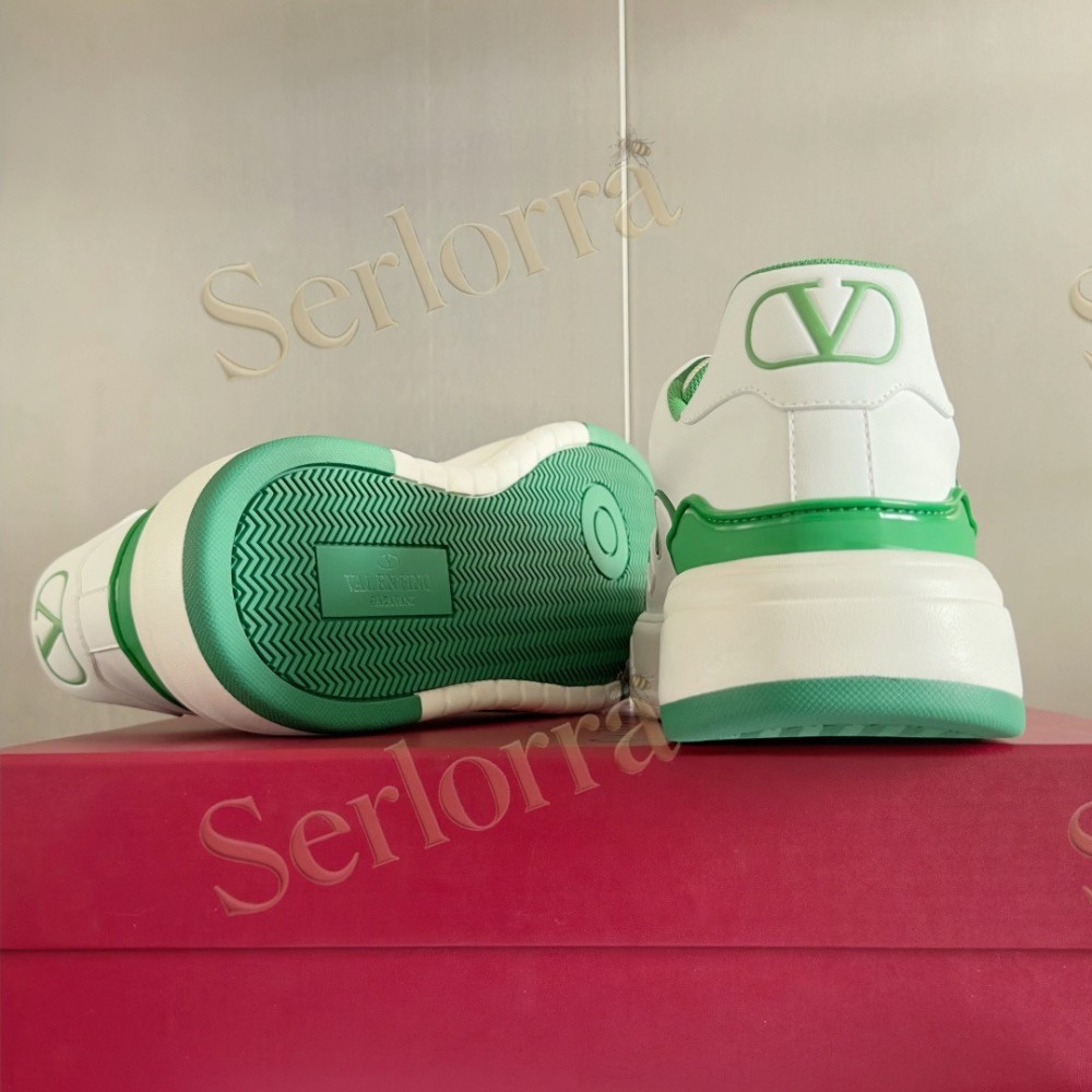 VALENTINO GARAVANI VLOGO LOW-TOP SNEAKERS