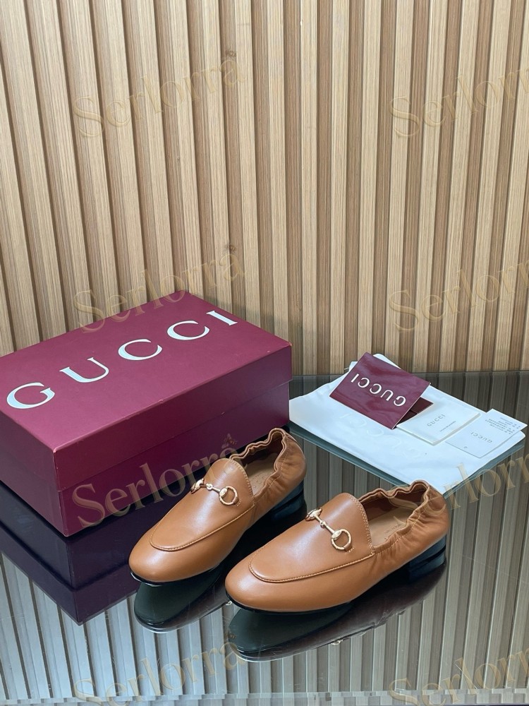 GUCCI INTERLOCKING G RUCHED LEATHER LOAFERS