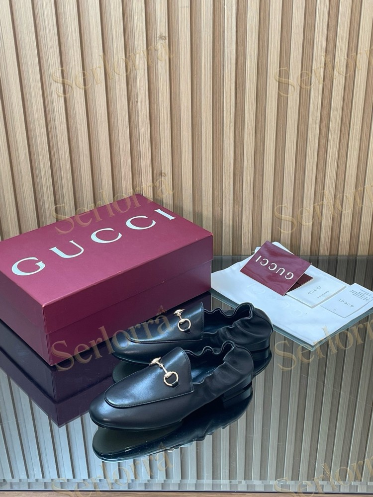 GUCCI INTERLOCKING G RUCHED LEATHER LOAFERS