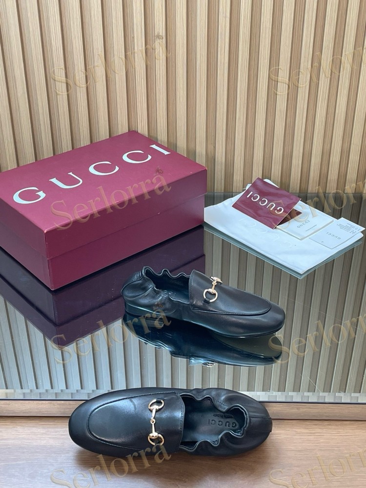 GUCCI INTERLOCKING G RUCHED LEATHER LOAFERS