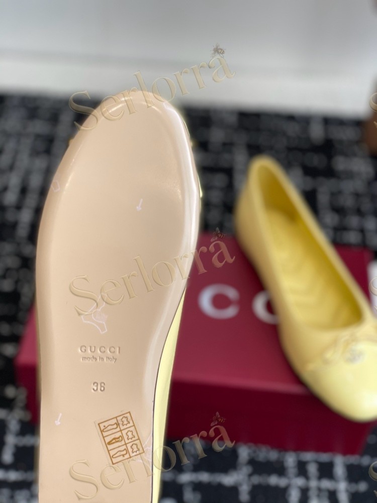 GUCCI BOW INTERLOCKING G PATENT LEATHER BALLET FLATS