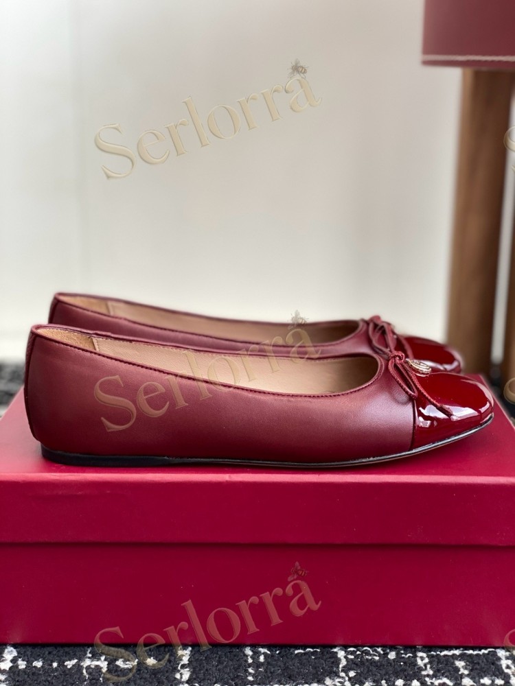 GUCCI BOW INTERLOCKING G PATENT LEATHER BALLET FLATS