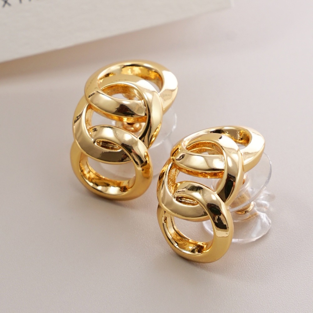 CHANEL INTERLOCKING CC LOGO STUD EARRINGS, GOLD-TONE METAL