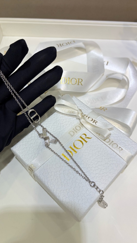 DIOR CD LOGO BOW DOUBLE‑CHAIN SILVER‑TONE BRACELET