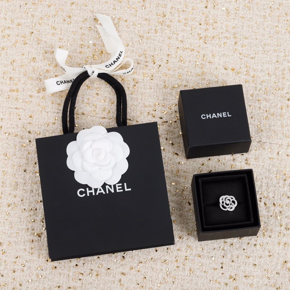 CHANEL FULL‑PAVÉ DIAMOND CAMELLIA OPEN RING