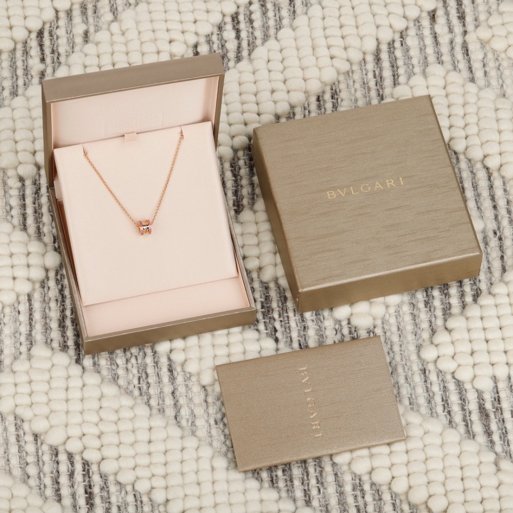 BVLGARI B.ZERO1 SPIRAL PENDANT NECKLACE, ROSE GOLD WITH PINK CERAMIC