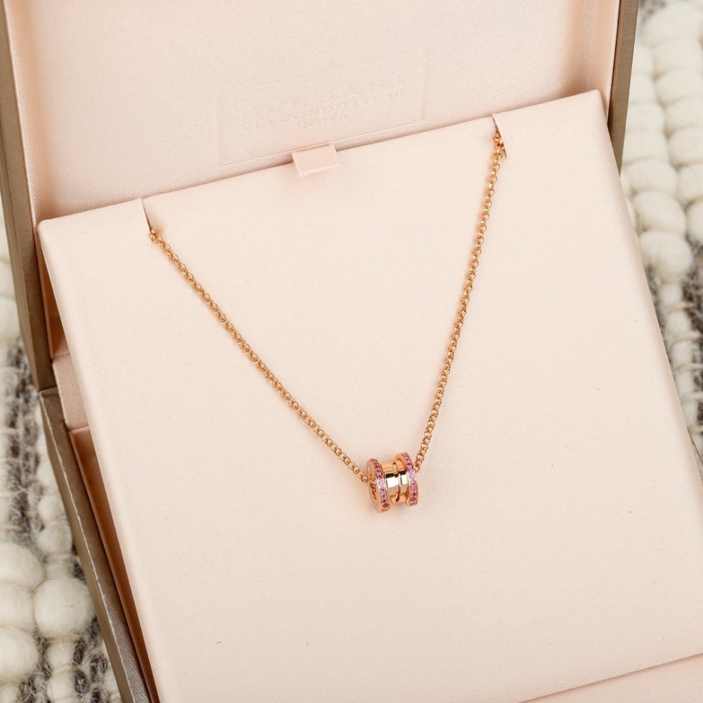 BVLGARI B.ZERO1 SPIRAL PENDANT NECKLACE, ROSE GOLD WITH PINK CERAMIC