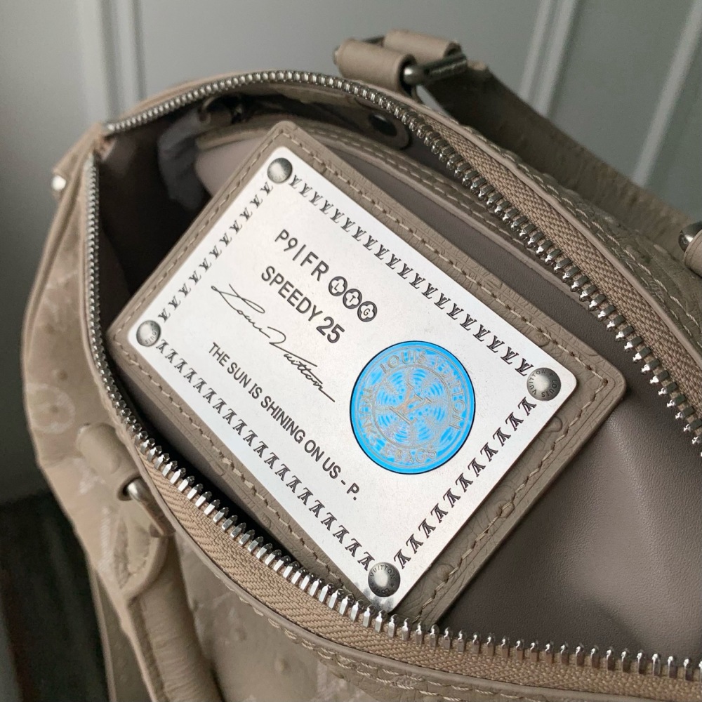 LOUIS VUITTON SPEEDY P9 BANDOULIÈRE 25