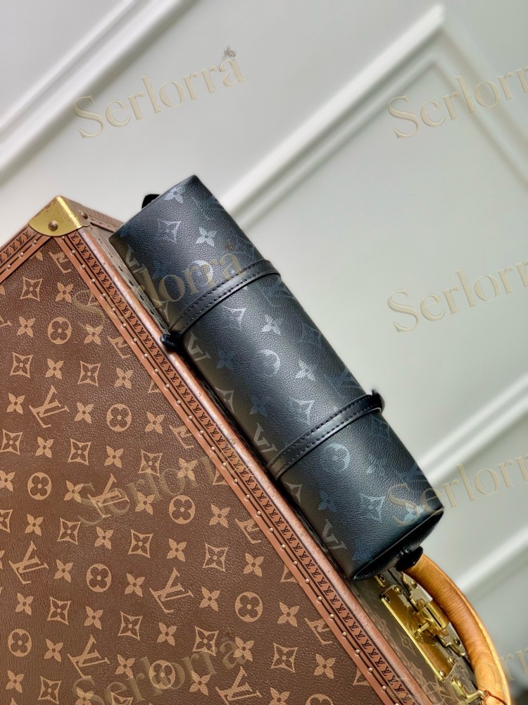 LOUIS VUITTON SQUIRE EAST WEST MONOGRAM INK