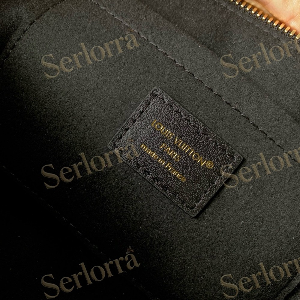 LOUIS VUITTON SQUIRE EAST WEST MONOGRAM INK