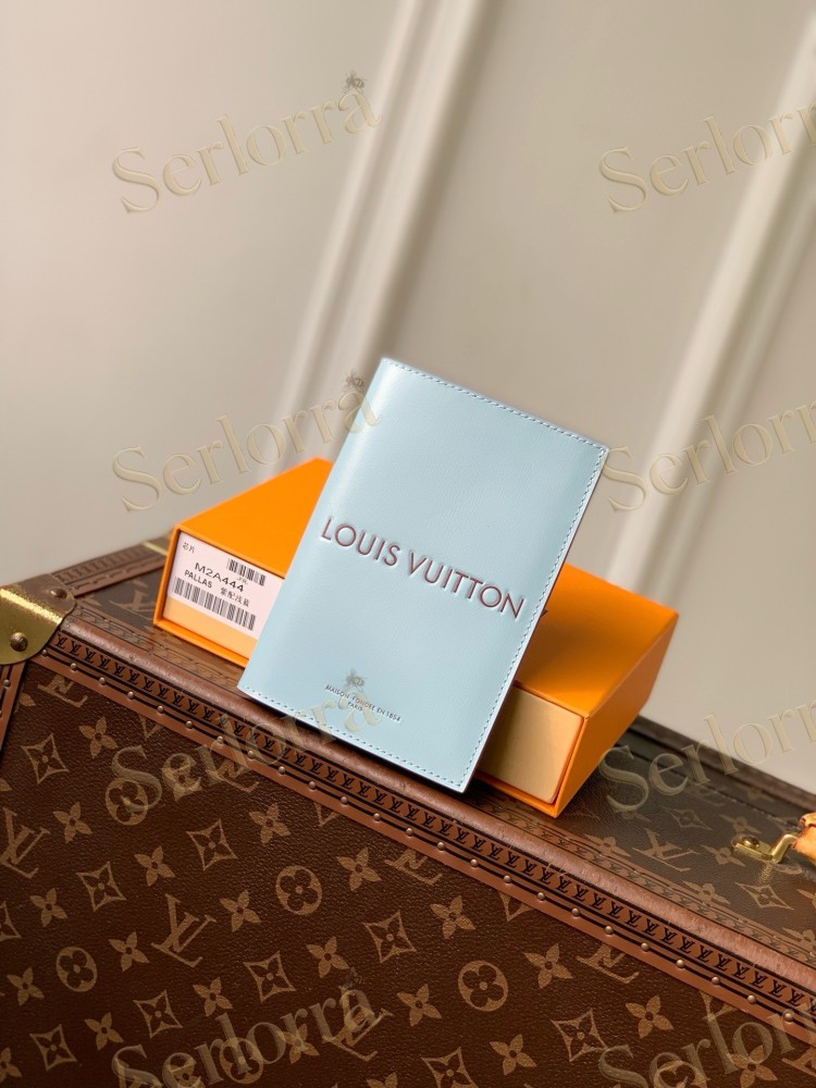 LOUIS VUITTON LIGHT‑BLUE SMOOTH LEATHER PASSPORT COVER