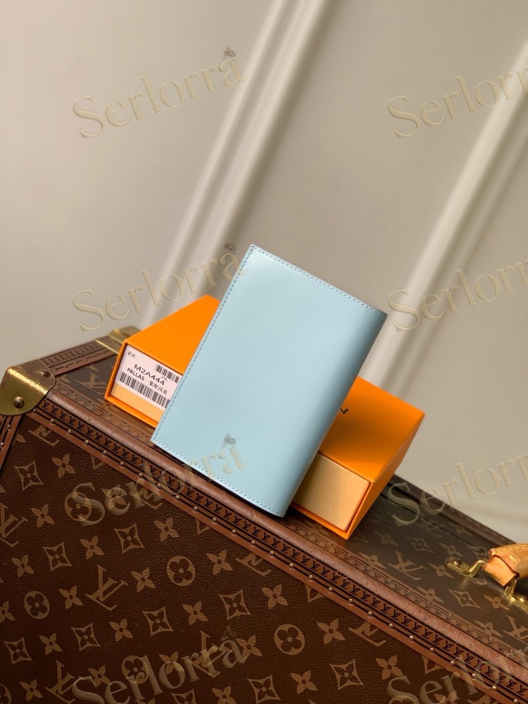 LOUIS VUITTON LIGHT‑BLUE SMOOTH LEATHER PASSPORT COVER