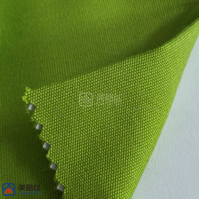 260gsm | Grass Green | Solution Dyed Acrylic Fabric Sunshade