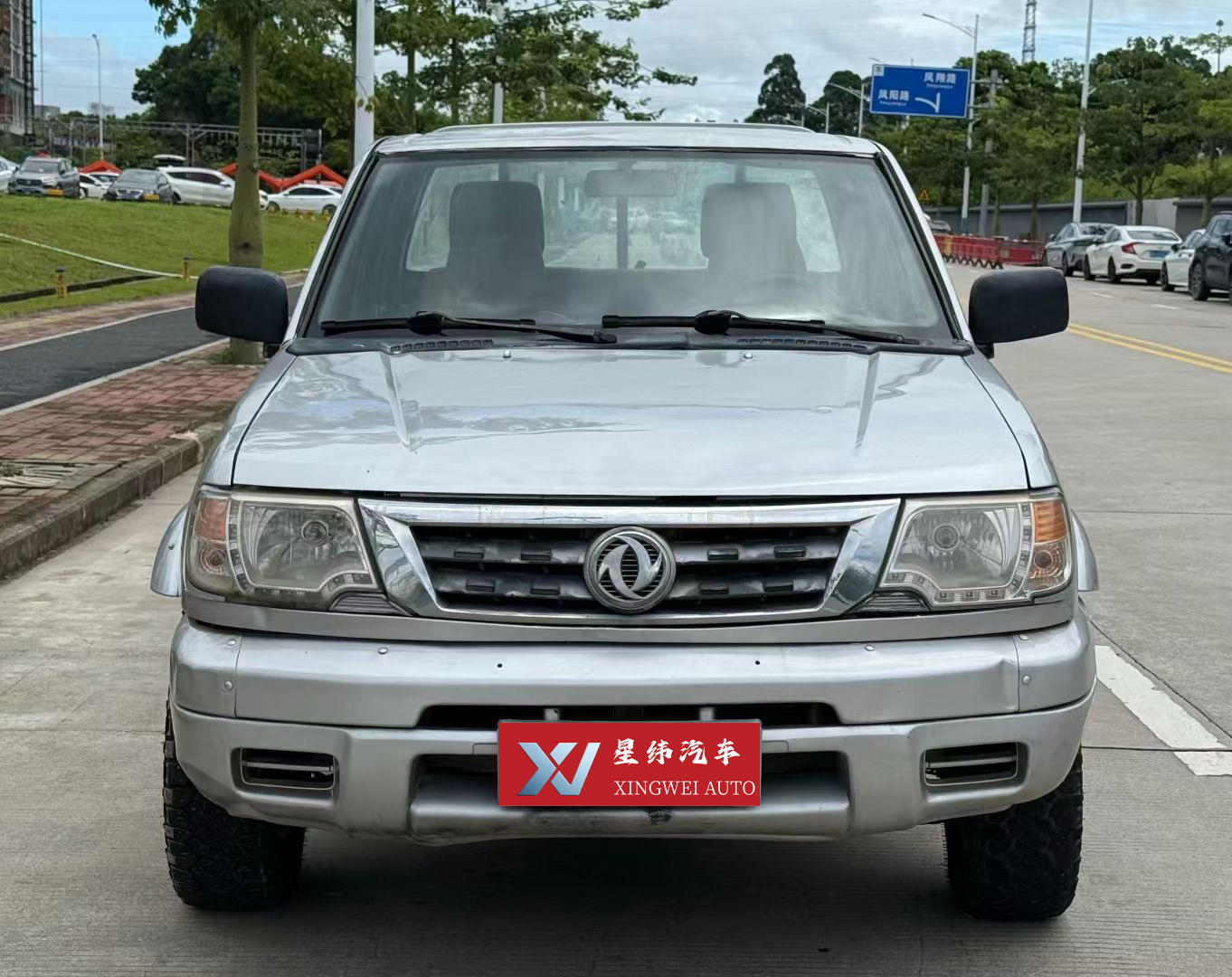 2015 Dongfeng Pickup 2.8T P68 4WD Luxury | 60000KM Manual Used Truck For Export