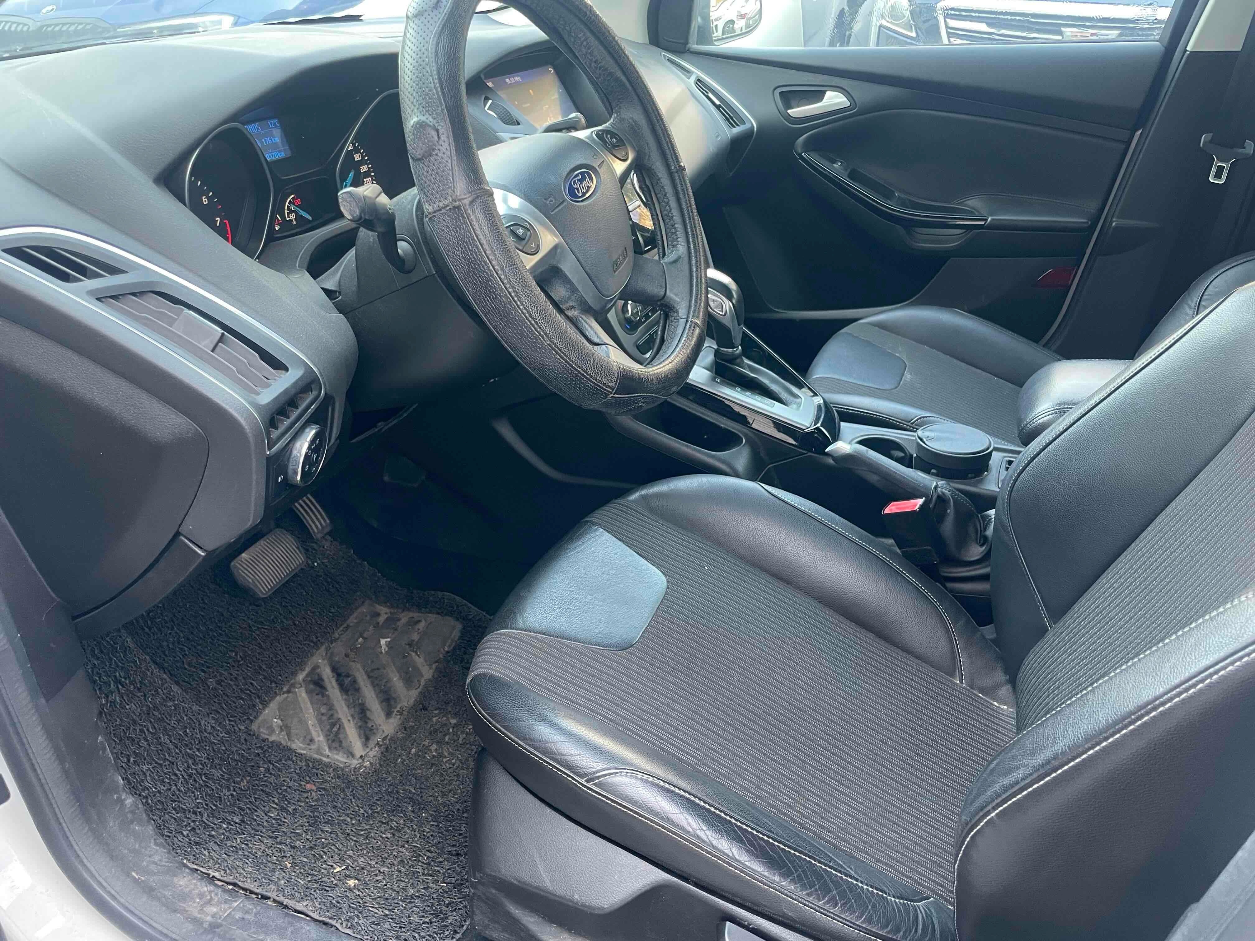 2012 Ford Focus Hatchback 1.6L Auto Trend | 81000KM Used Sedan For Export